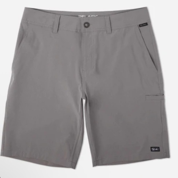 Pelagic Men’s Hybrid Shorts NWT - Picture 1 of 5